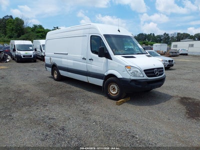 MERCEDES-BENZ SPRINTER 2500 2011