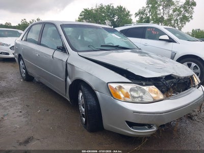 TOYOTA AVALON 2000