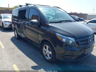 MERCEDES-BENZ METRIS 2016