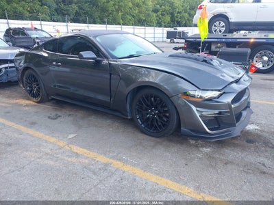 FORD MUSTANG 2019