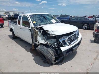 NISSAN FRONTIER 2018