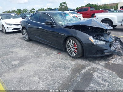 MASERATI GHIBLI 2015