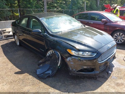FORD FUSION HYBRID 2015