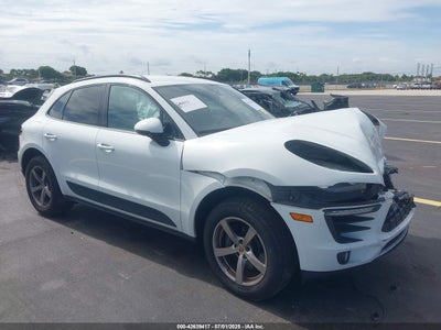 PORSCHE MACAN 2018