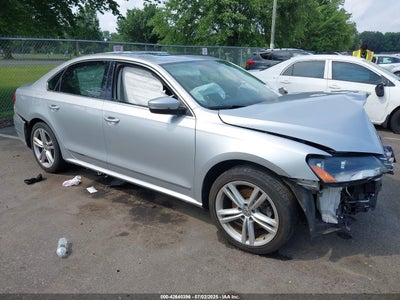 VOLKSWAGEN PASSAT 2015