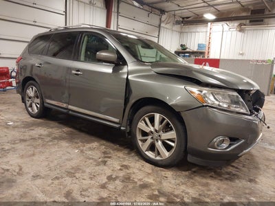 NISSAN PATHFINDER 2016