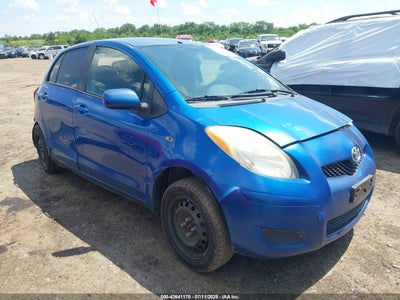 TOYOTA YARIS 2009