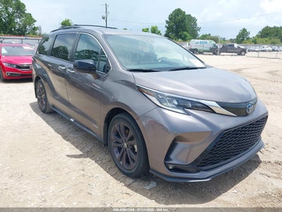 TOYOTA SIENNA 2021