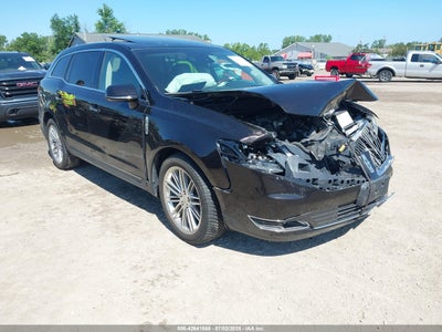 LINCOLN MKT 2013