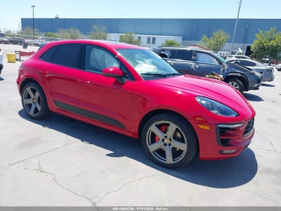 PORSCHE MACAN 2017