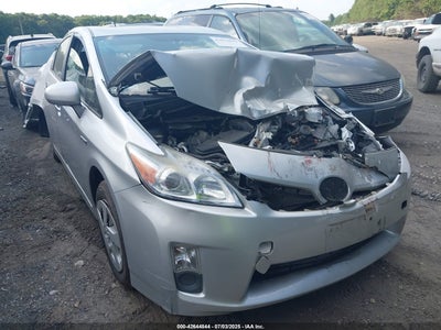 TOYOTA PRIUS 2011