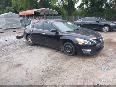 NISSAN ALTIMA 2015