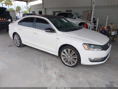 VOLKSWAGEN PASSAT 2014