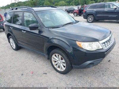SUBARU FORESTER 2012