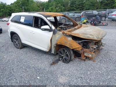 TOYOTA HIGHLANDER 2019