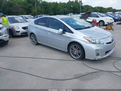 TOYOTA PRIUS 2011