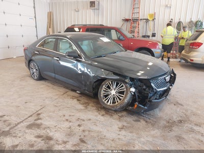 CADILLAC CT4 2025