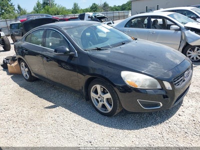 VOLVO S60 2012