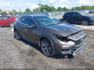 INFINITI QX30 2017