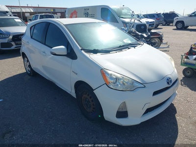 TOYOTA PRIUS C 2012