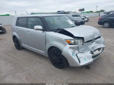 SCION XB 2011