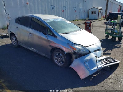TOYOTA PRIUS 2013