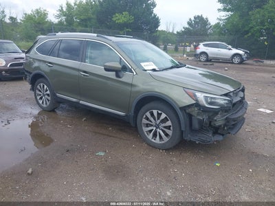 SUBARU OUTBACK 2018
