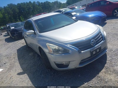 NISSAN ALTIMA 2015