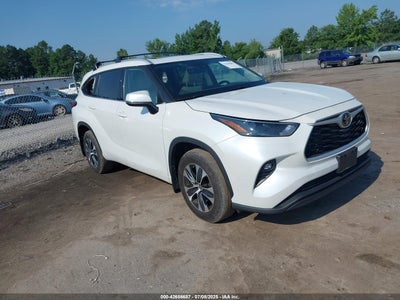 TOYOTA HIGHLANDER 2022