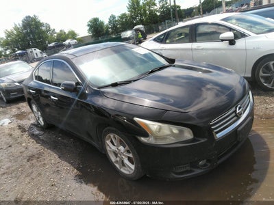 NISSAN MAXIMA 2013