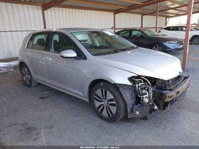 VOLKSWAGEN E-GOLF 2015