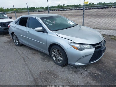 TOYOTA CAMRY 2016