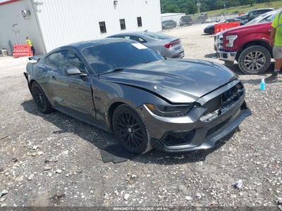 FORD MUSTANG 2015