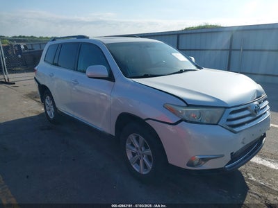 TOYOTA HIGHLANDER 2011