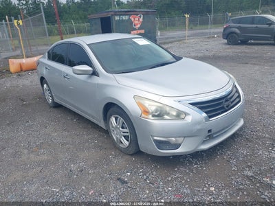 NISSAN ALTIMA 2015