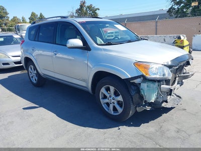 TOYOTA RAV4 2011