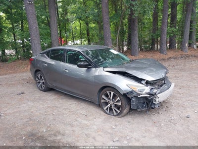 NISSAN MAXIMA 2016