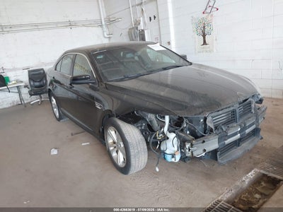 FORD TAURUS 2016