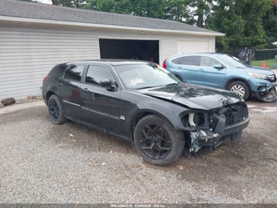 DODGE MAGNUM 2005