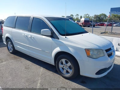 DODGE GRAND CARAVAN 2011
