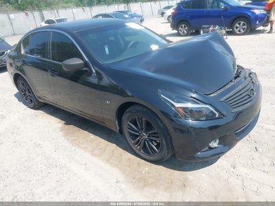 INFINITI Q40 2015