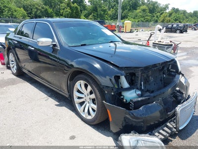 CHRYSLER 300 2020