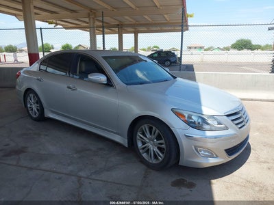 HYUNDAI GENESIS 2012