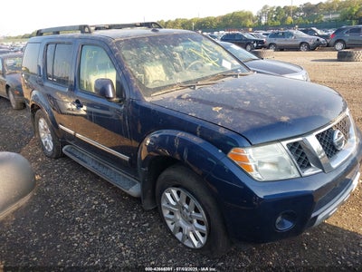 NISSAN PATHFINDER 2010
