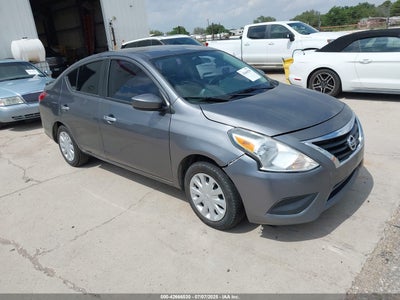 NISSAN VERSA 2019
