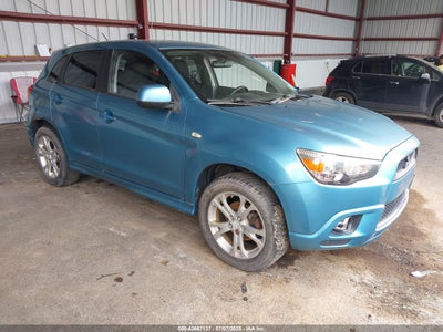 MITSUBISHI OUTLANDER SPORT 2011
