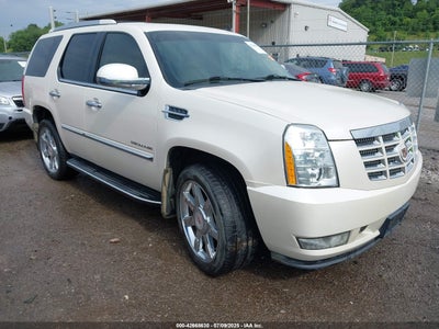 CADILLAC ESCALADE 2013