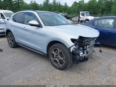 ALFA ROMEO STELVIO 2022