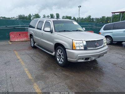 CADILLAC ESCALADE ESV 2004