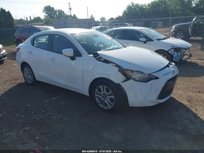TOYOTA YARIS IA 2017